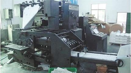 印刷廠的變革 從傳統(tǒng)到現(xiàn)代的印刷設(shè)備演進